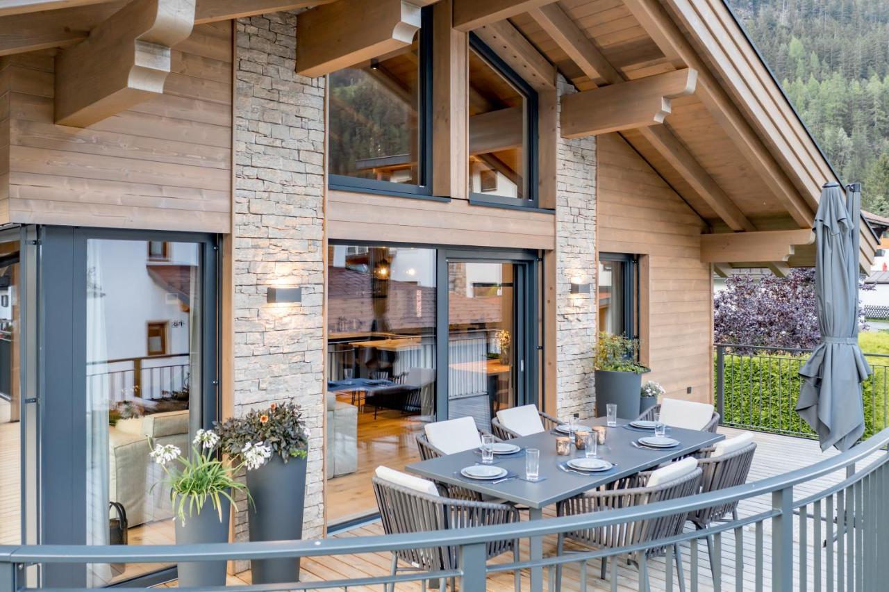 Alpenchalet Tirol レンゲンフェルト エクステリア 写真